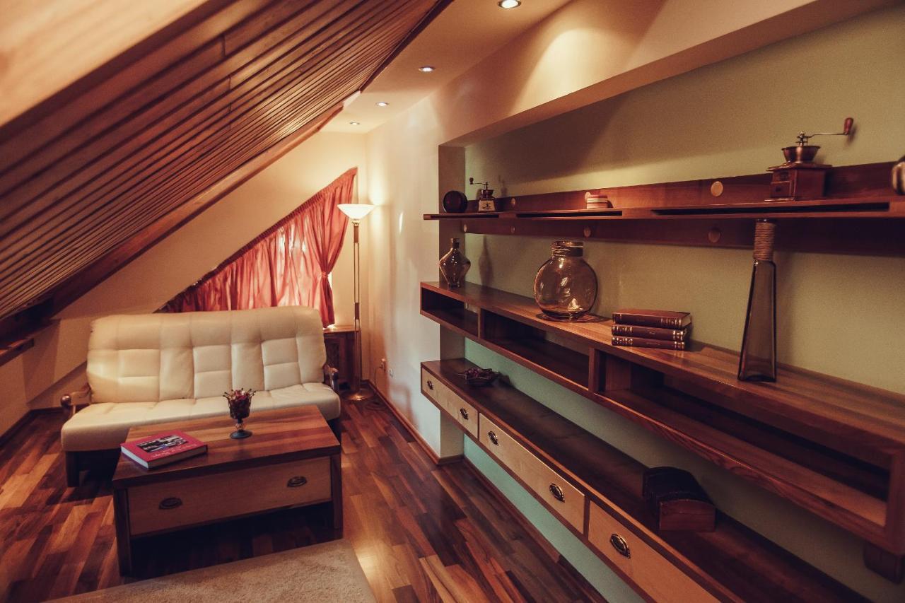 Denisa Boutique Hotel Пояна Брашов Екстериор снимка