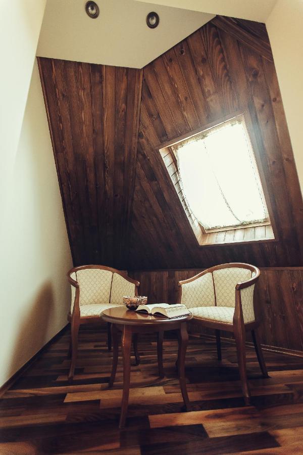 Denisa Boutique Hotel Пояна Брашов Екстериор снимка