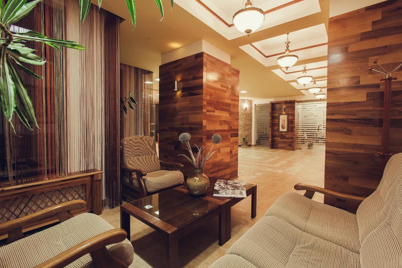 Denisa Boutique Hotel Пояна Брашов Екстериор снимка